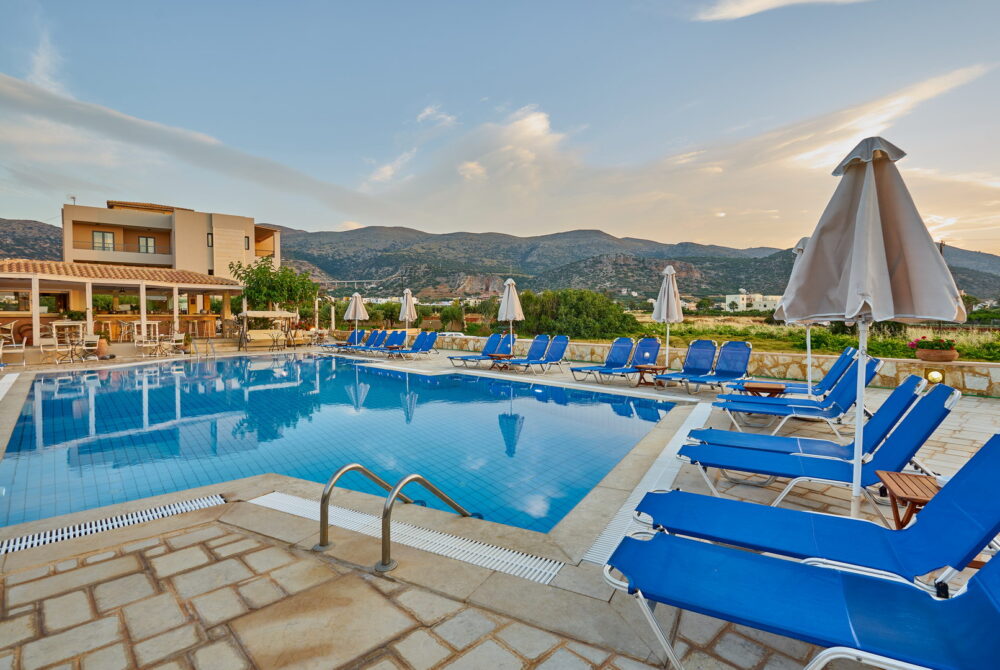 pool bar